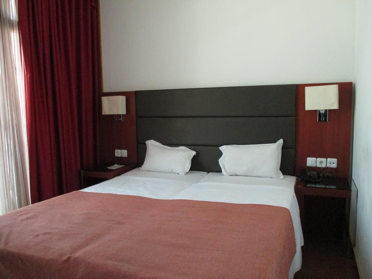 Hotel Restinga Lobito Esterno foto