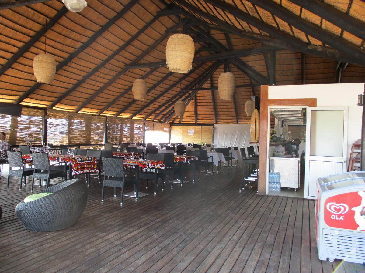 Hotel Restinga Lobito Esterno foto