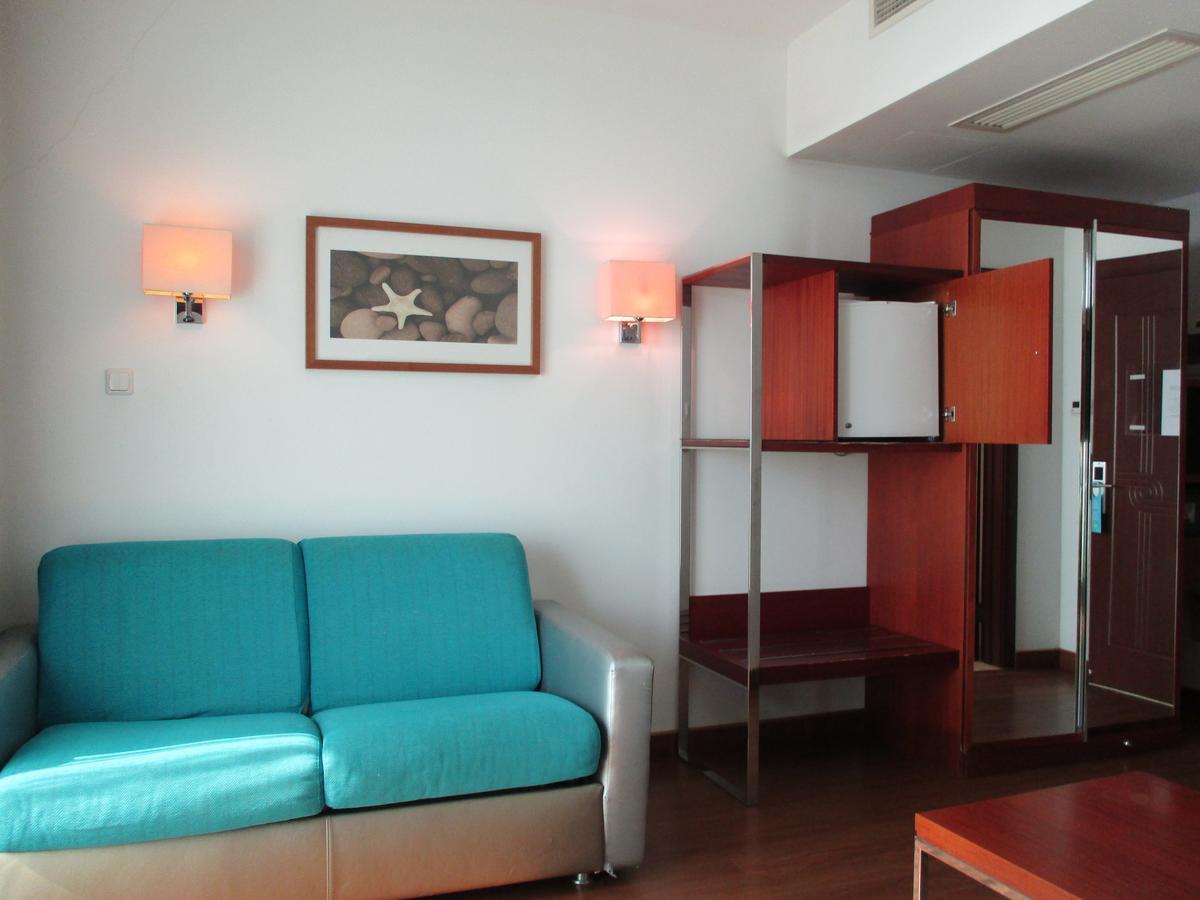 Hotel Restinga Lobito Esterno foto
